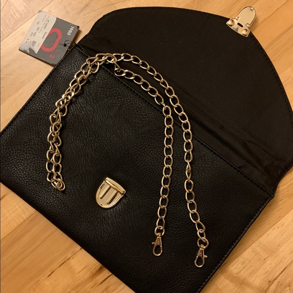 SR2 Sondra Roberts Handbags - 🖤 SR2 Sondra Roberts 1980 Becarr Blk Clutch / NWT